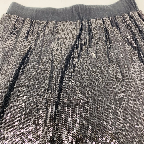 DESIGN HISTORY**Black Sequined Mini Skirt**Med - Picture 4 of 5